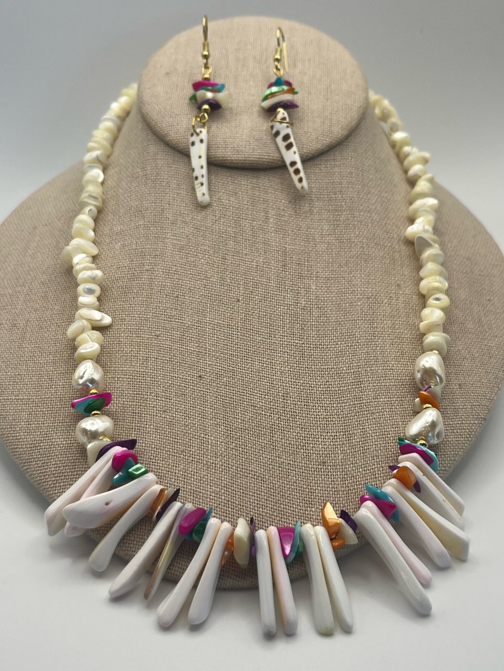 Handmade Cream Shell Spike Necklace and Earring Set with Multicolor Accents